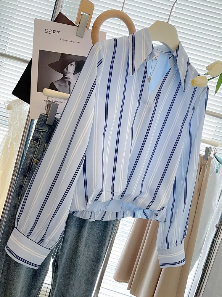 Elegant Blue Women's Shirt Summer Fashion Striped Top Breathable Slim Fit Long Sleeve Casual Wear Classic Style Design
Elegant Blue Women's Shirt Summer Fashion Striped Top Breathable Slim Fit Long Sleeve Casual Wear Classic Style Design