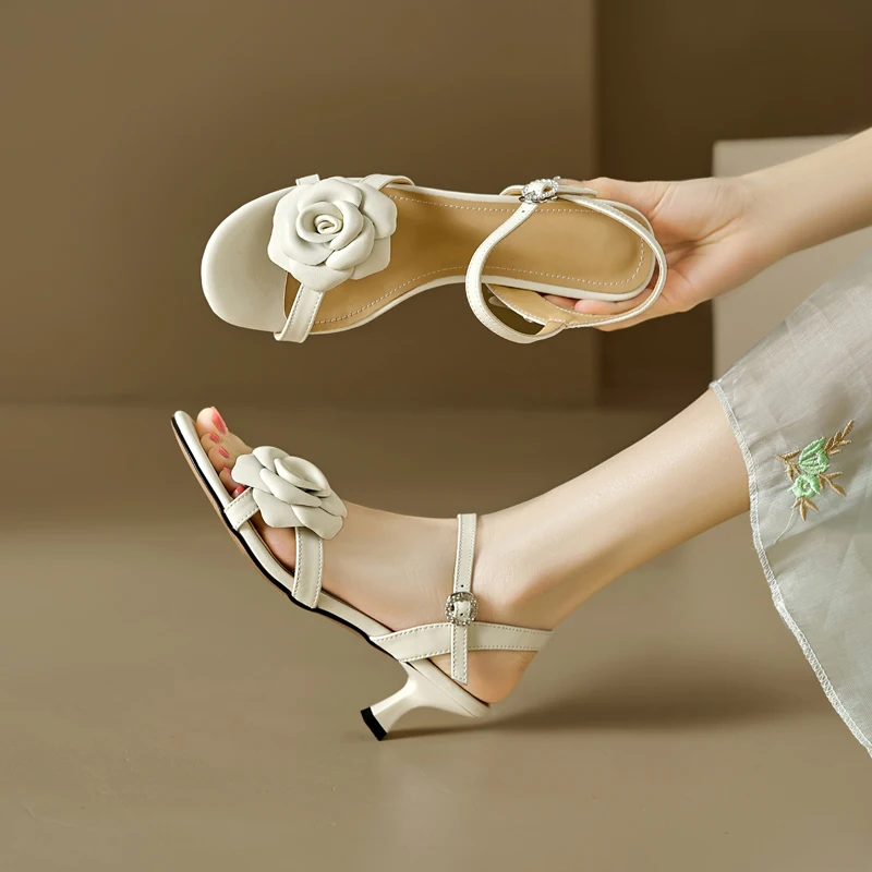 2026 new summer women sandals natural leather 22-25cm soft sheepskin flower strap ankle buckle high heel women shoes fashion
2026 new summer women sandals natural leather 22-25cm soft sheepskin flower strap ankle buckle high heel women shoes fashion