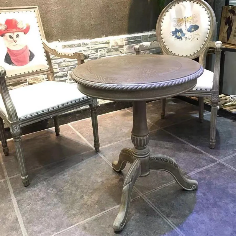 Retro coffee table solid wood old living room sofa round corner few European small round table American country balcony few
Retro coffee table solid wood old living room sofa round corner few European small round table American country balcony few