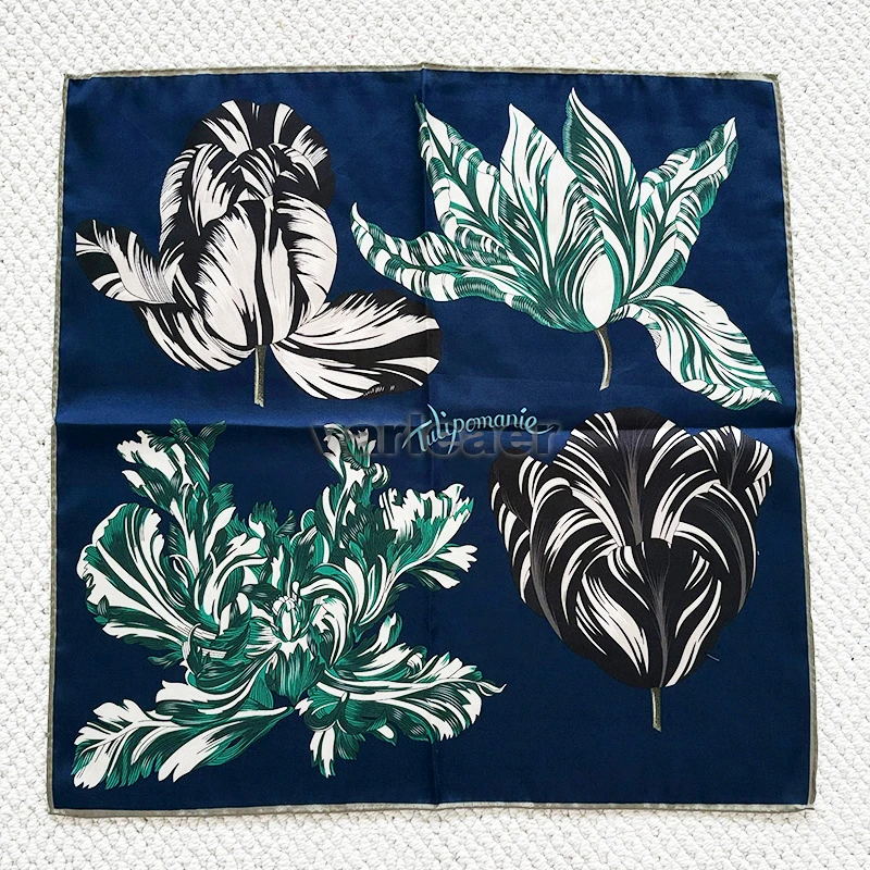 Two Sided Print Women Silk Scarf 53cm Hand Rolled Edge Bandanas Twill Shawls Neck Head Accessories Bag Hand Decoration Flowers
Two Sided Print Women Silk Scarf 53cm Hand Rolled Edge Bandanas Twill Shawls Neck Head Accessories Bag Hand Decoration Flowers