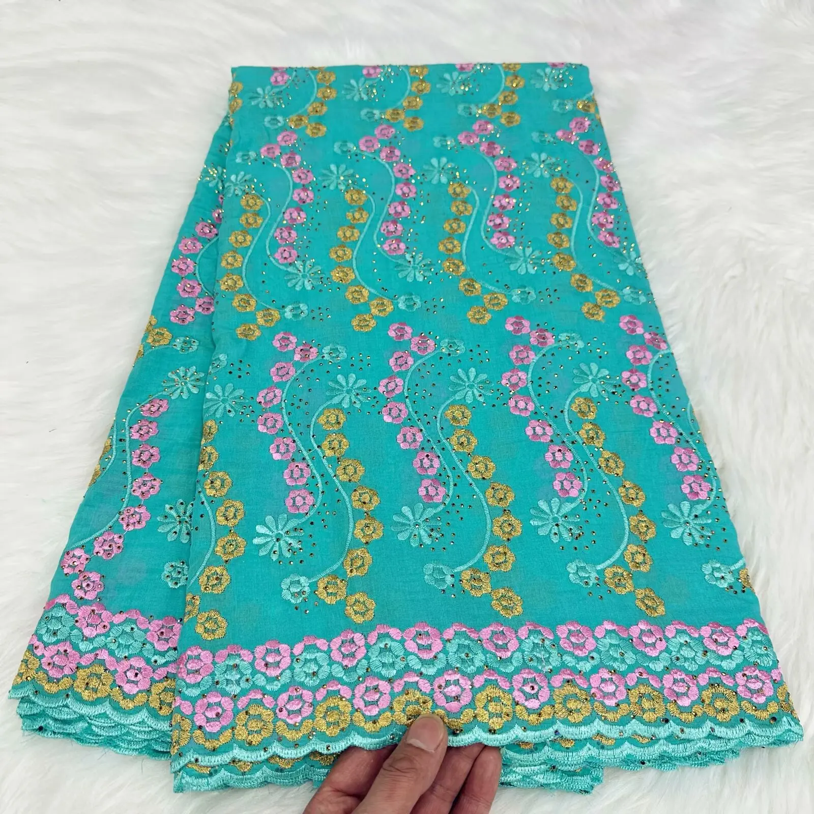 2024 Latest Blue Swiss Voile Lace African Lace Fabric 5Yards Swiss Lace Nigerian Embroidery Lace Fabric For Wedding L18-7
2024 Latest Blue Swiss Voile Lace African Lace Fabric 5Yards Swiss Lace Nigerian Embroidery Lace Fabric For Wedding L18-7
