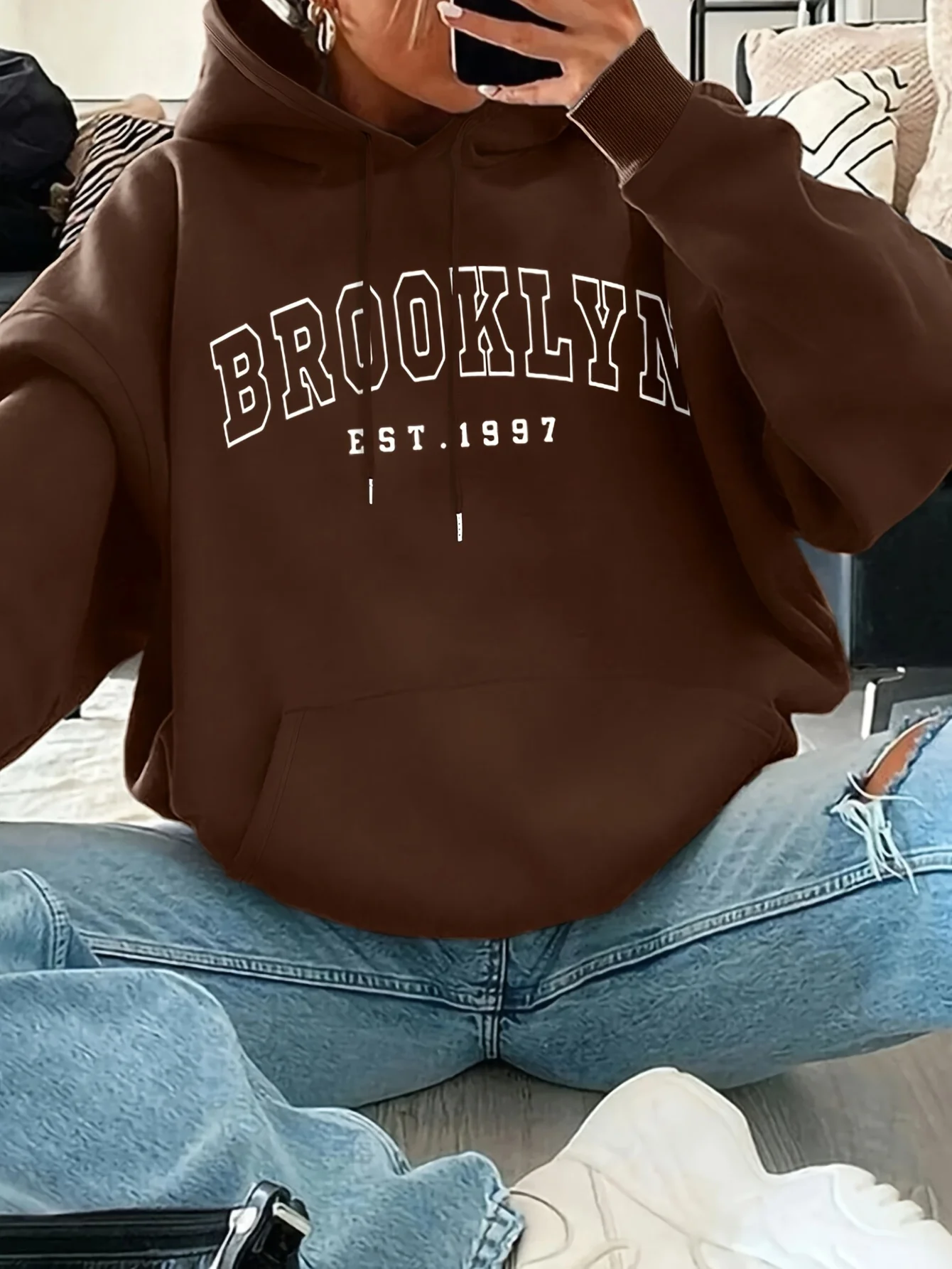 Basic Polyester Hoodie Alphabet Print 100_ Polyester Women Autumn and winter Comfortable Pullover Crewneck Loose Female Clothes
Basic Polyester Hoodie Alphabet Print 100_ Polyester Women Autumn and winter Comfortable Pullover Crewneck Loose Female Clothes