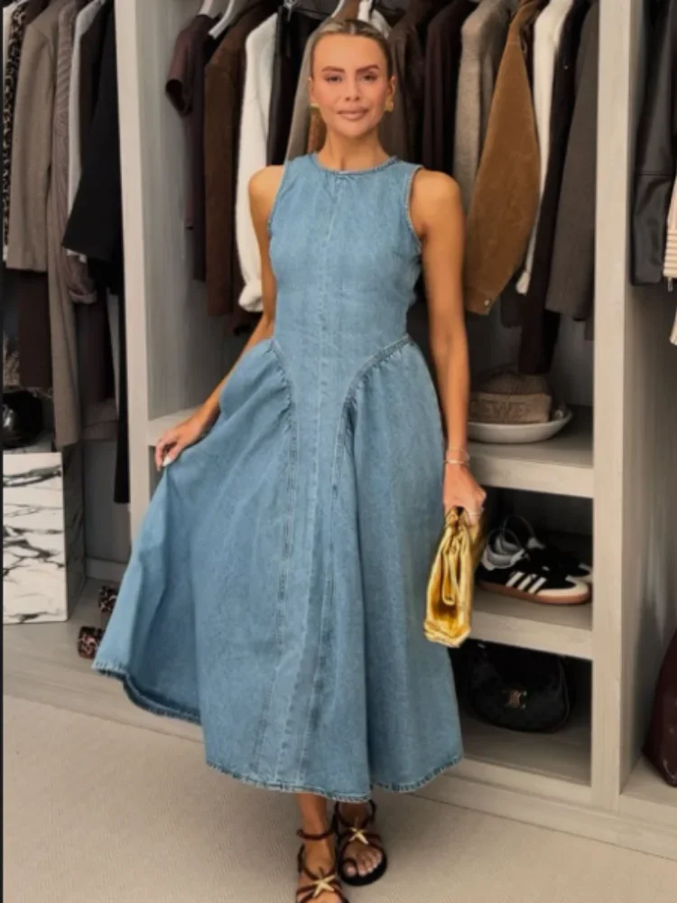 Women Chic Backless Lace Up Denim Dress Fashion O-neck Sleeveless Slim High Waist A-line Midi Robe Summer Lady Casual Streetwear
Women Chic Backless Lace Up Denim Dress Fashion O-neck Sleeveless Slim High Waist A-line Midi Robe Summer Lady Casual Streetwear