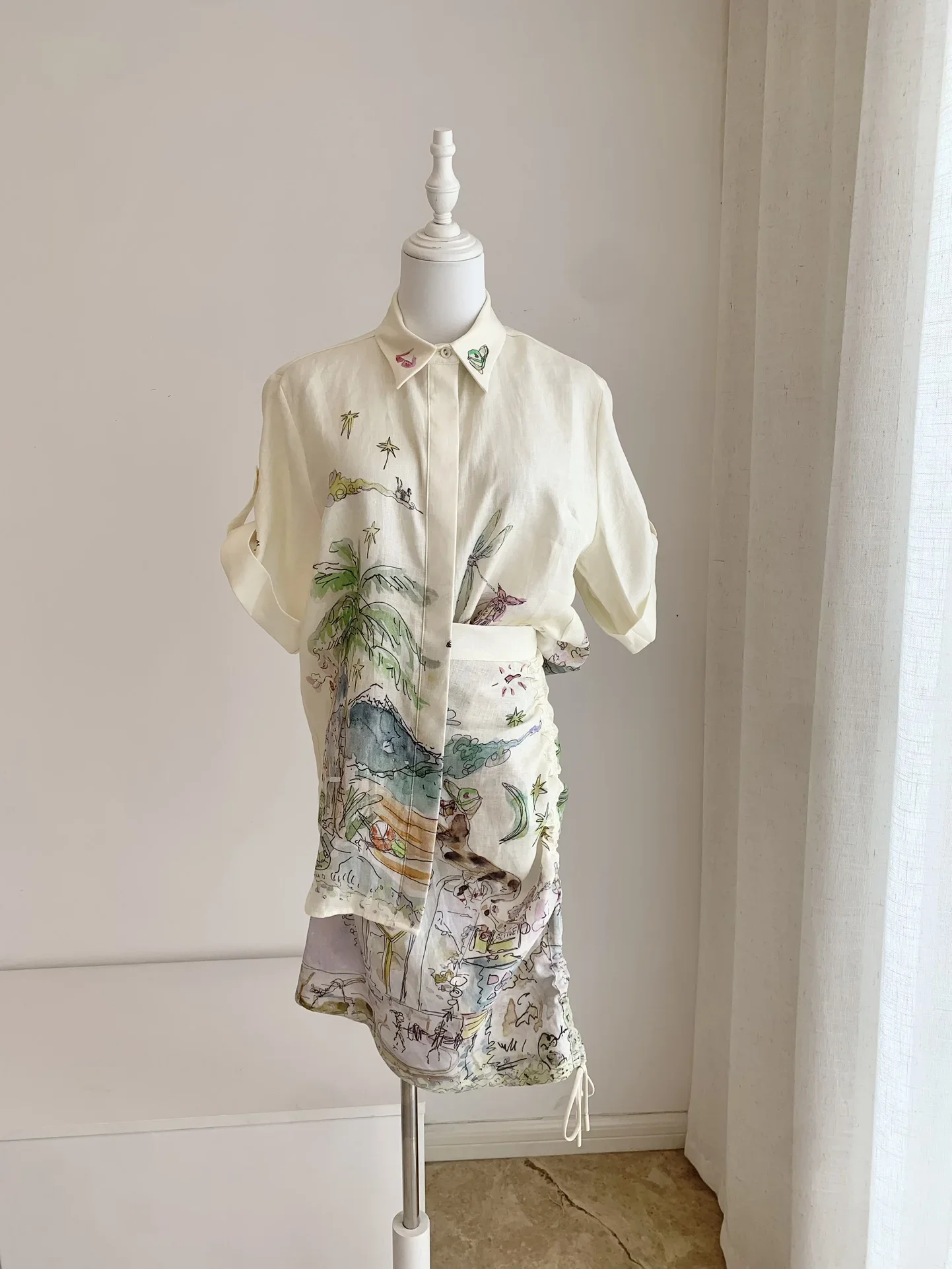 Women Linen Printed Turn-down Collar Single Breasted Short Sleeve Blouse Or Drawstring High Waist Skirt
Women Linen Printed Turn-down Collar Single Breasted Short Sleeve Blouse Or Drawstring High Waist Skirt