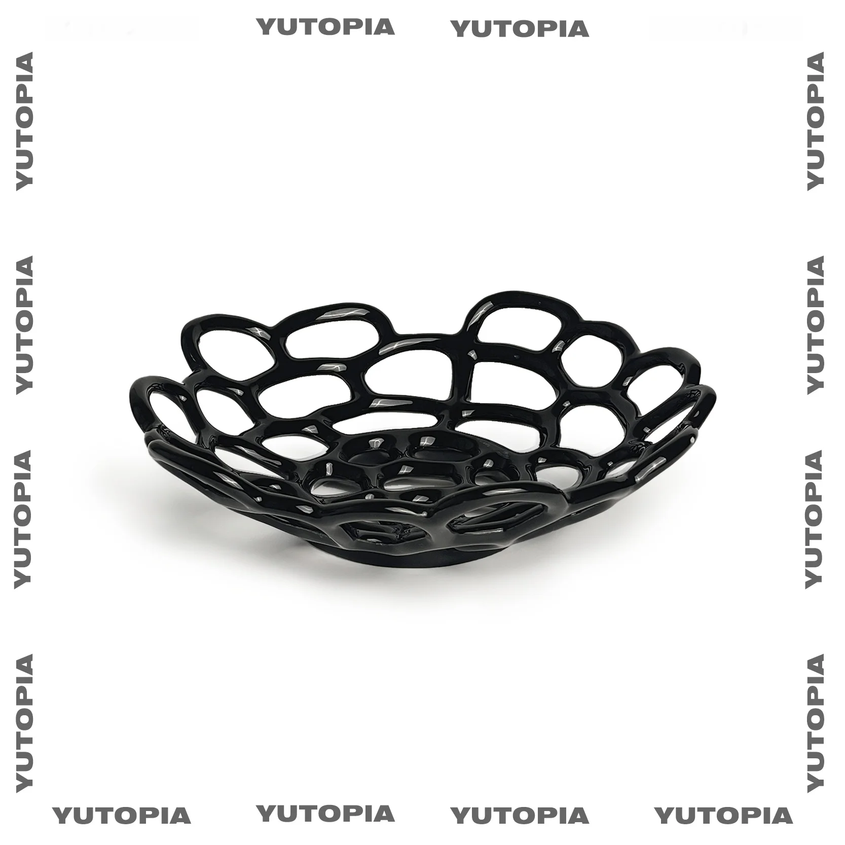 YUTOPIA Ceramic Fruit Basket Hollow out Design Living Room Tea Table Snack Storage Basket Modern Creative Artistic Decoration
YUTOPIA Ceramic Fruit Basket Hollow out Design Living Room Tea Table Snack Storage Basket Modern Creative Artistic Decoration