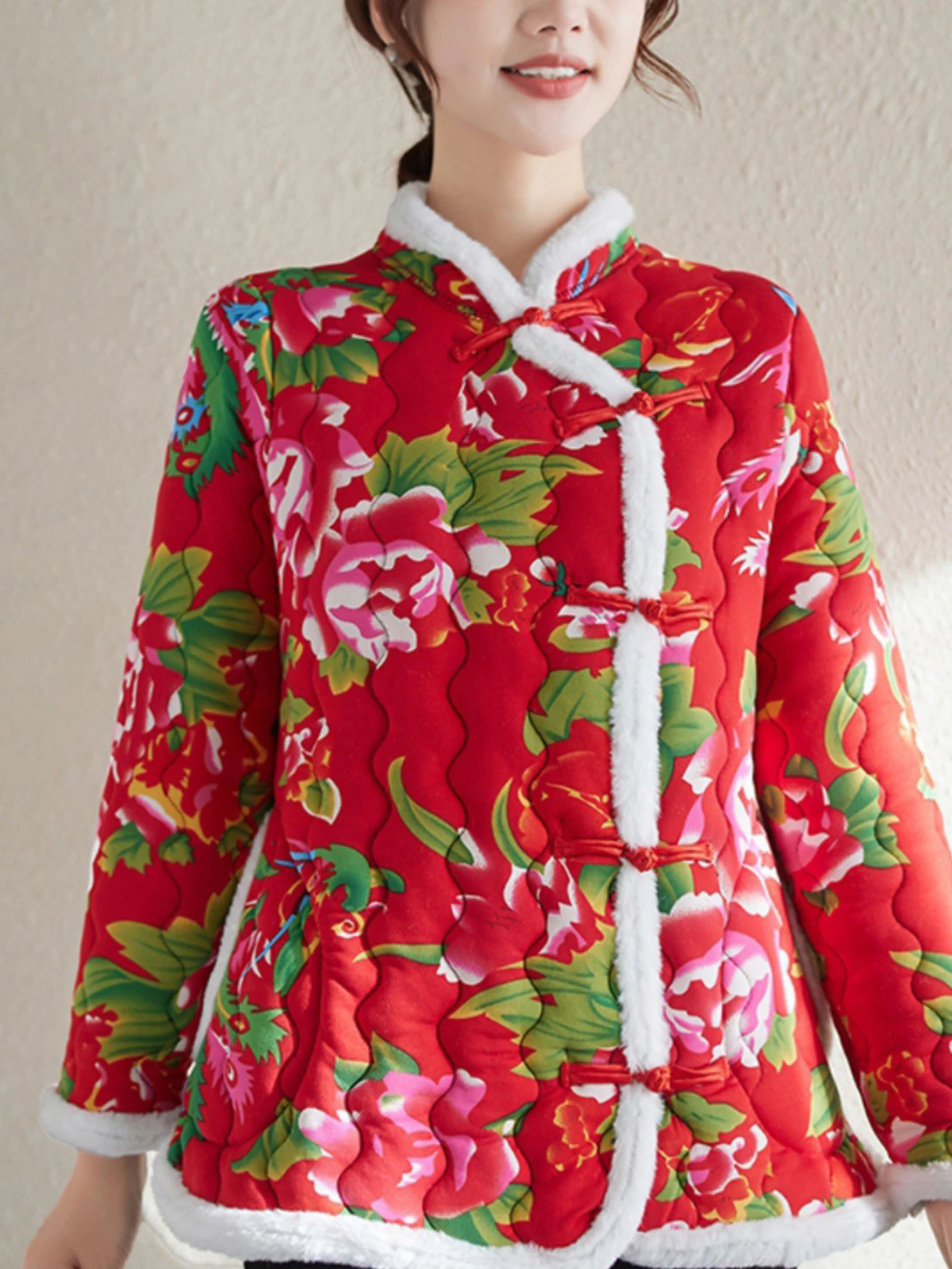 Retro Fashion Cotton Padded Thicken Women Coat Chinese Style Stand Collar Asymmetrical Classic All-match Warm Casual Female Tops
Retro Fashion Cotton Padded Thicken Women Coat Chinese Style Stand Collar Asymmetrical Classic All-match Warm Casual Female Tops