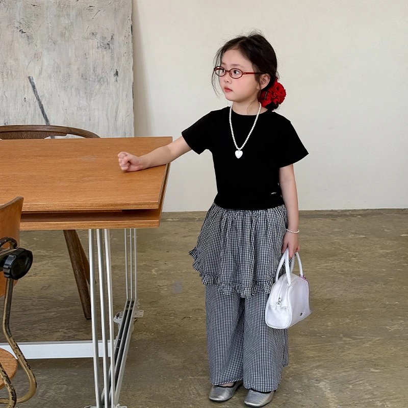 Children's Clothing, Girls' Short Sleeved T-shirt, 2025 Spring Clothing, New Children's Korean Version, Stylish Slim Fit Top
Children's Clothing, Girls' Short Sleeved T-shirt, 2025 Spring Clothing, New Children's Korean Version, Stylish Slim Fit Top