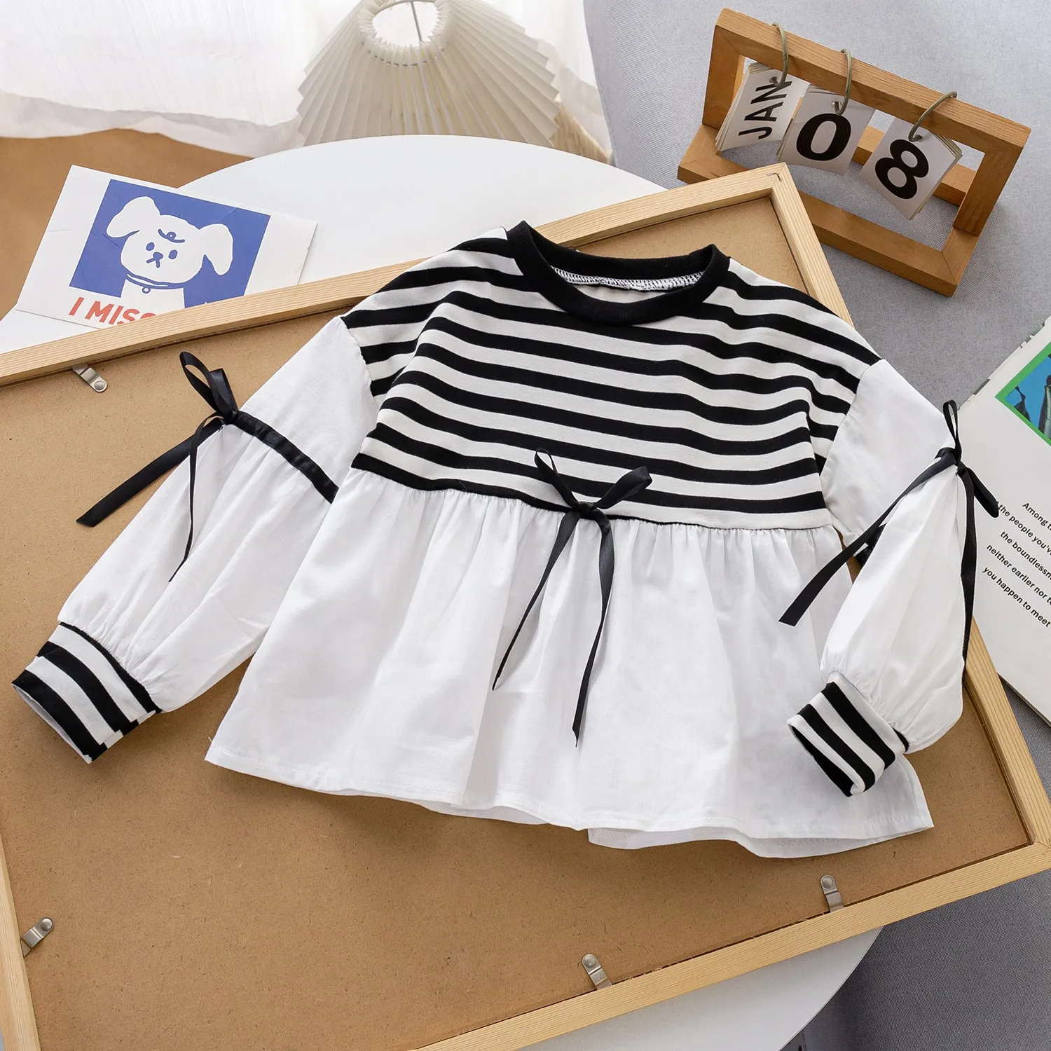 Girls Shirt Spring and Autumn 2025 New Long Sleeve Striped Simple Doll Shirt Female Baby Splicing Shirt Top
Girls Shirt Spring and Autumn 2025 New Long Sleeve Striped Simple Doll Shirt Female Baby Splicing Shirt Top