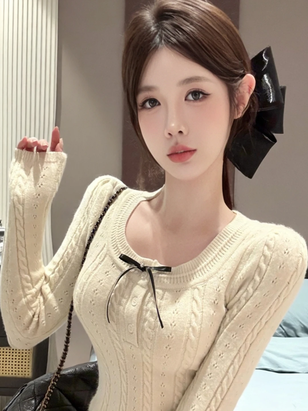 Korean Style round Neck Knitted Sweater Women's Inner Wear Short Fashion Top Knot Base Shirt Autumn Winter Pure Desire
Korean Style round Neck Knitted Sweater Women's Inner Wear Short Fashion Top Knot Base Shirt Autumn Winter Pure Desire