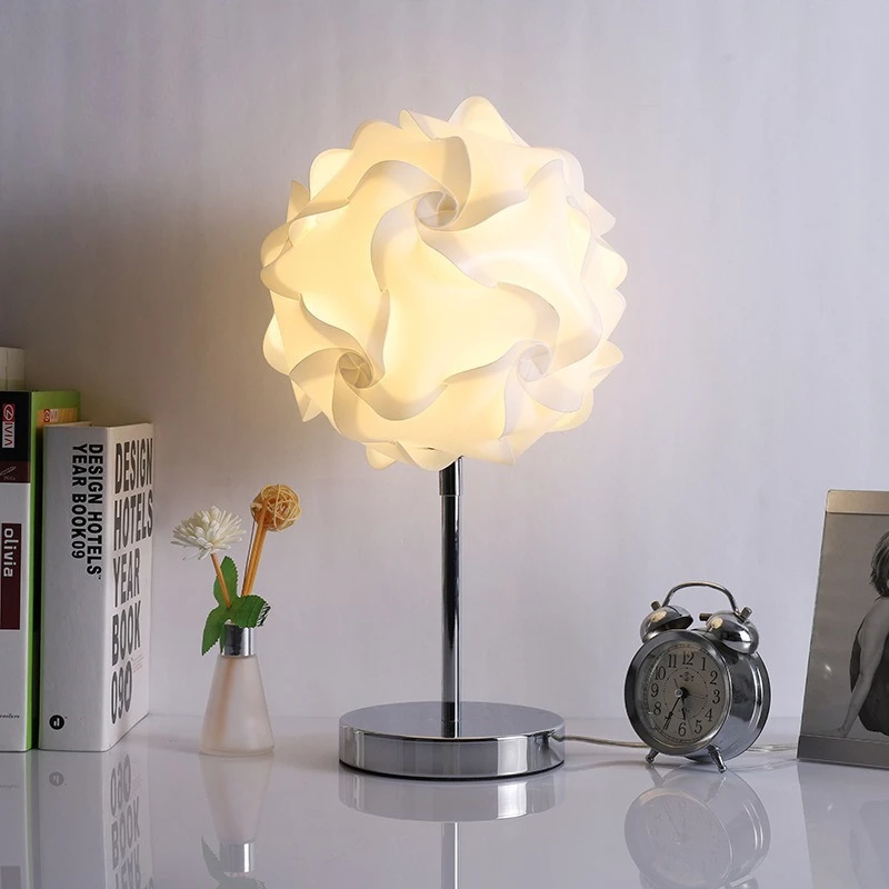 Nordic Creative Acrylic Flower Floor Lamps Creative Decoration Cafe Study Bedroom Bedhead Warm And Romantic Indoor Table Lights
Nordic Creative Acrylic Flower Floor Lamps Creative Decoration Cafe Study Bedroom Bedhead Warm And Romantic Indoor Table Lights