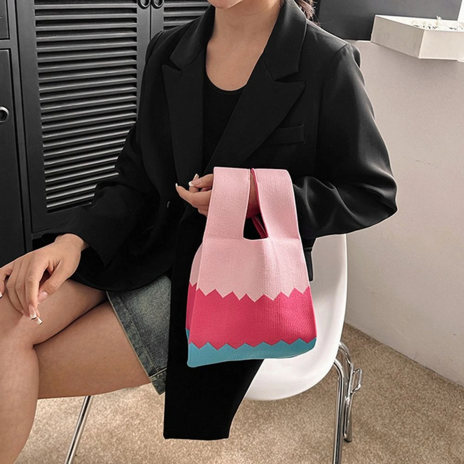 Korean Style Knitted Lattice Handbag, Elegant Wave Stripe Bag, Patchwork Design, For Mommy, Birthday Gifts
Korean Style Knitted Lattice Handbag, Elegant Wave Stripe Bag, Patchwork Design, For Mommy, Birthday Gifts