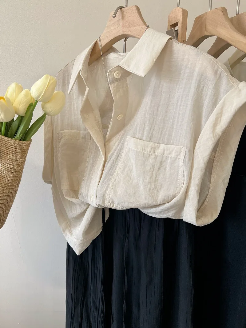 Легкий повседневный летний топ для женщин в корейском стиле, свободного кроя, уникальный дизайн, для зрелых женщин
Легкий повседневный летний топ для женщин в корейском стиле, свободного кроя, уникальный дизайн, для зрелых женщин