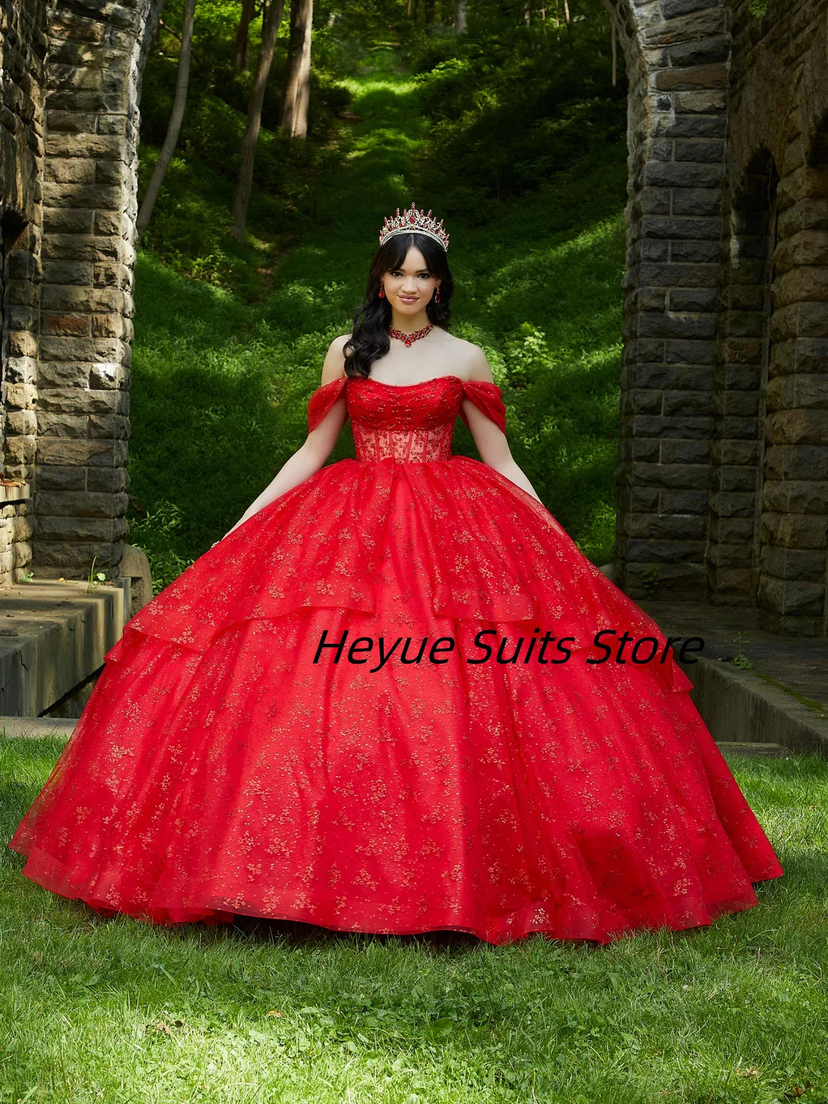 Платье Quinceanera с вышивкой по индивидуальному заказу, блестящее марлевое платье с вырезом и воланами, платья de 15, quinceañeras
Платье Quinceanera с вышивкой по индивидуальному заказу, блестящее марлевое платье с вырезом и воланами, платья de 15, quinceañeras