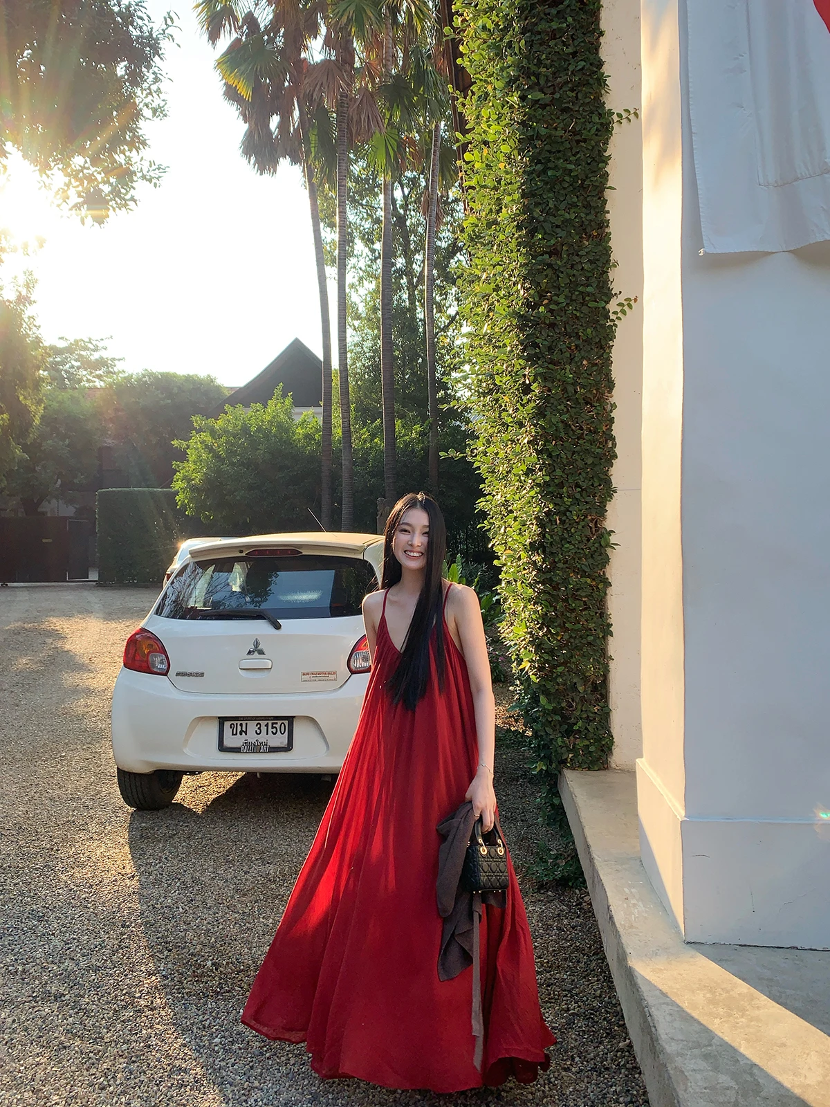 Red Long Wedding Dress Elegant Atmosphere Sensation Match Meat Covering Shawl Yellow Bright Elovey Certificate Registration
Red Long Wedding Dress Elegant Atmosphere Sensation Match Meat Covering Shawl Yellow Bright Elovey Certificate Registration