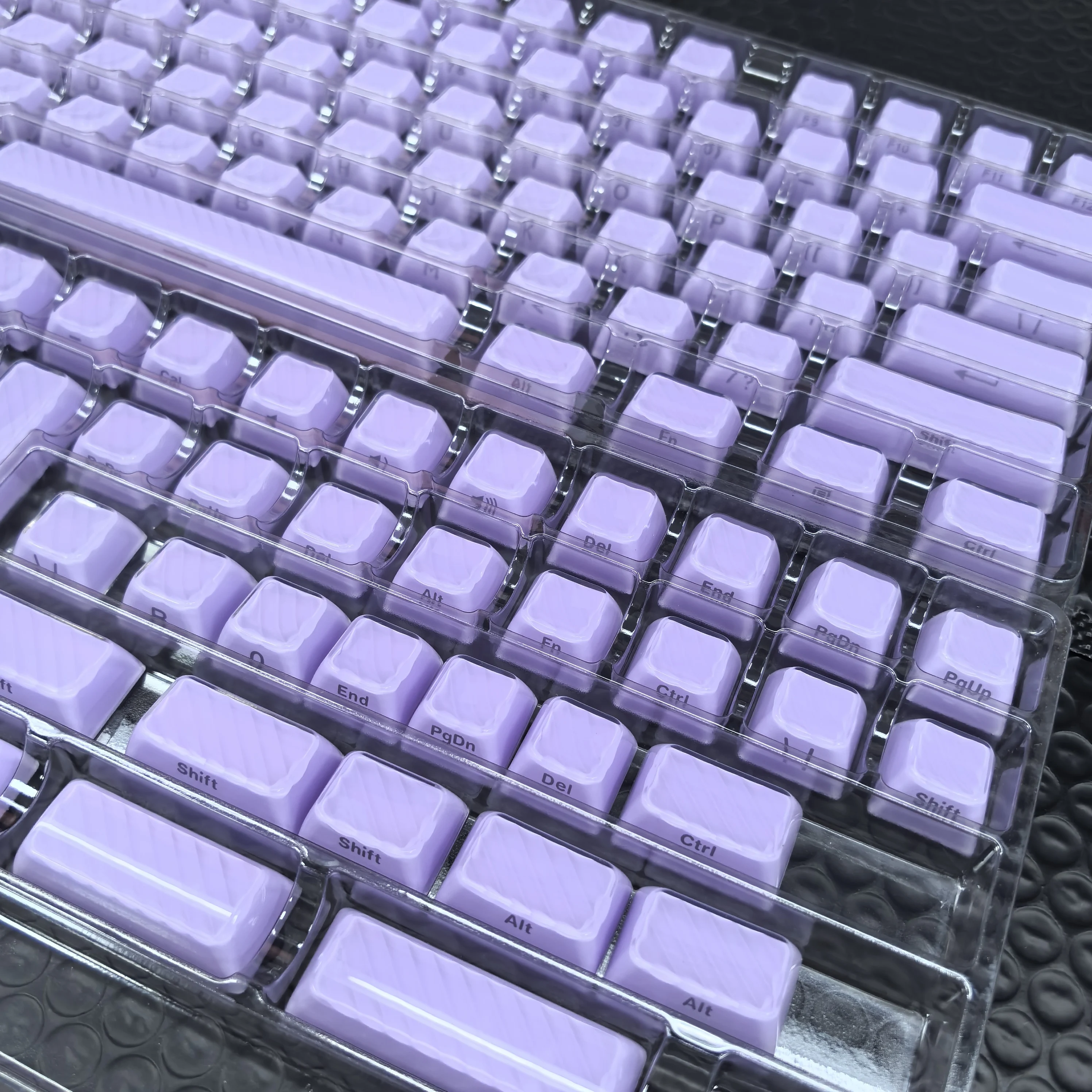 136 Keys OEM Profile Jelly Magic Wave Side Carving Transparent Keycaps Set PC for Mechanical MX Switch Keyboard for Peripheral
136 Keys OEM Profile Jelly Magic Wave Side Carving Transparent Keycaps Set PC for Mechanical MX Switch Keyboard for Peripheral