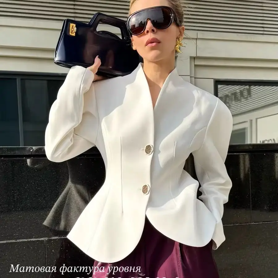 2026 Women's V Neck Fitted Blazer, Structured Padded Shoulder Long Sleeve Two Decorative Edge Buttons Curved Hem Waist Cinched T
2026 Women's V Neck Fitted Blazer, Structured Padded Shoulder Long Sleeve Two Decorative Edge Buttons Curved Hem Waist Cinched T