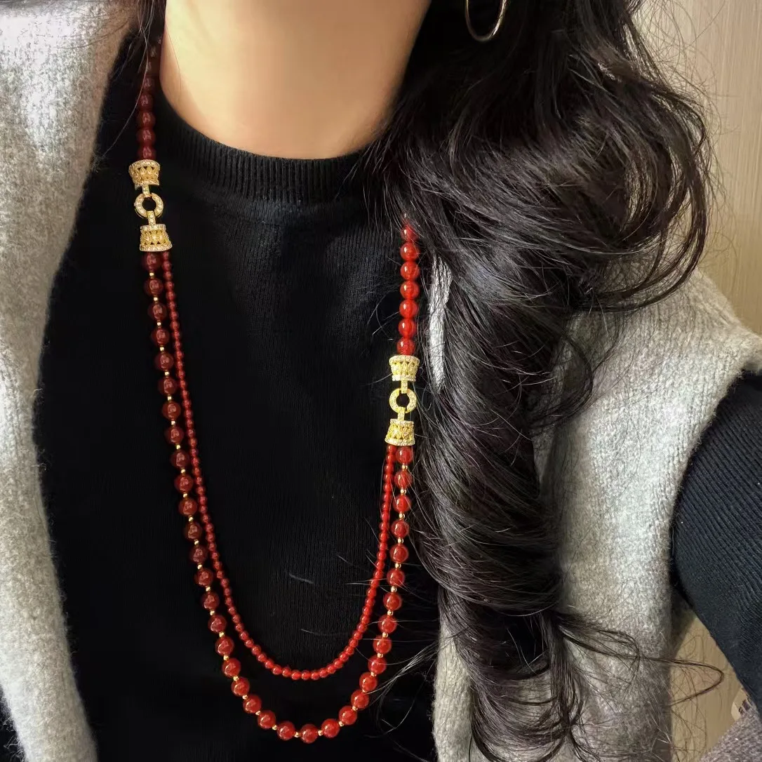 New retro 4-8mm red jade design sense removable sweater chain necklace collarbone chain
New retro 4-8mm red jade design sense removable sweater chain necklace collarbone chain
