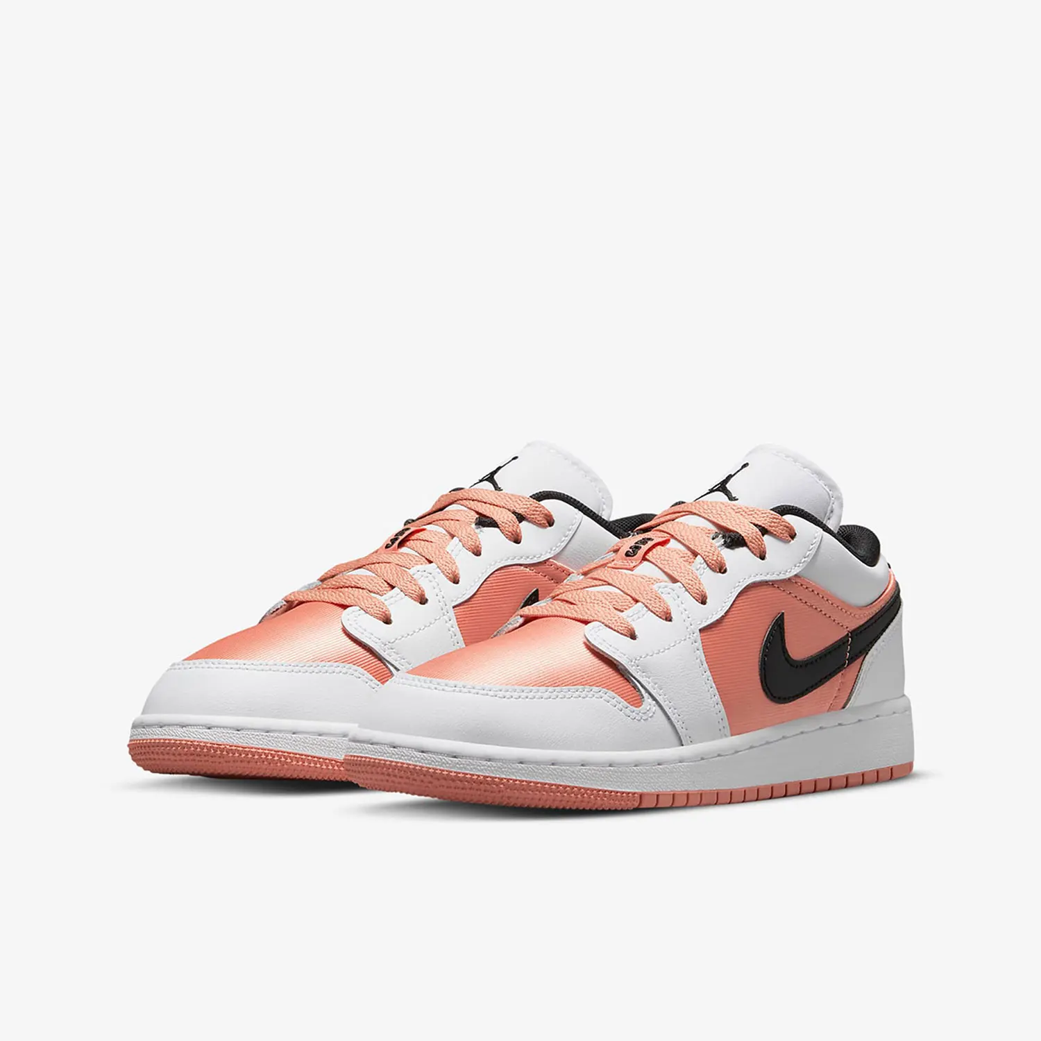 Nike Genuine Air Jordan 1 Low (GS) Girls' Big Kids Retro Sneakers DM8960-801
Nike Genuine Air Jordan 1 Low (GS) Girls' Big Kids Retro Sneakers DM8960-801