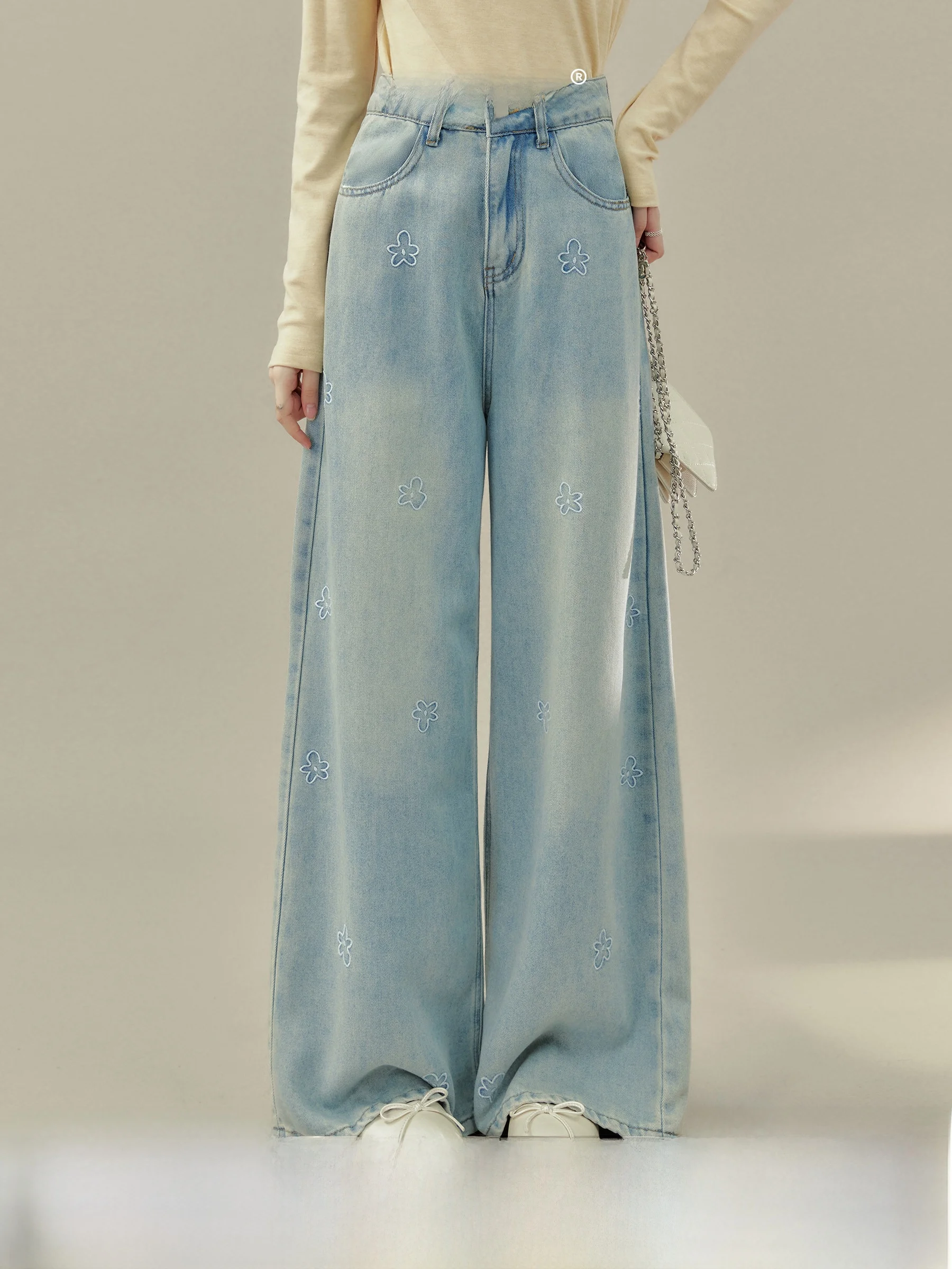 Elegant High Waist Wide Leg Embroidered Denim Jeans Women's Spring Loose Straight Cut Trousers by Ou Yang Xi
Elegant High Waist Wide Leg Embroidered Denim Jeans Women's Spring Loose Straight Cut Trousers by Ou Yang Xi