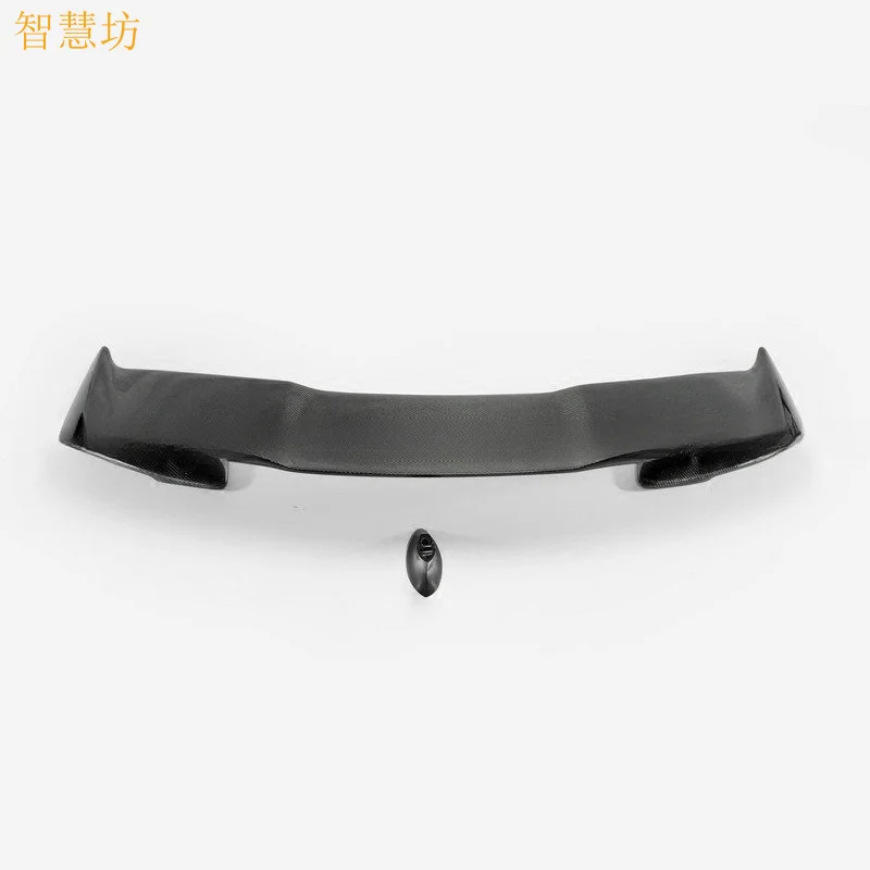 Suitable for Nissan GTR R35 Modification Parts Varis Carbon Fiber Large Tail Wing VRS High Foot Spoiler GT Fixed Wing
Suitable for Nissan GTR R35 Modification Parts Varis Carbon Fiber Large Tail Wing VRS High Foot Spoiler GT Fixed Wing