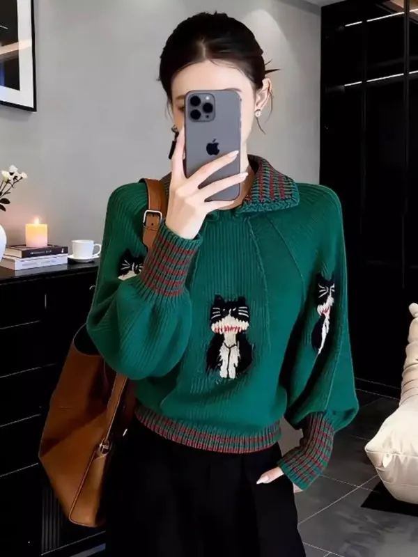 Уникальный корейский дизайн: вязаный джемпер с воротником и цветовыми блоками, весна 2026, женский модный дышащий топ свободного кроя с длинным рукавом
Уникальный корейский дизайн: вязаный джемпер с воротником и цветовыми блоками, весна 2026, женский модный дышащий топ свободного кроя с длинным рукавом