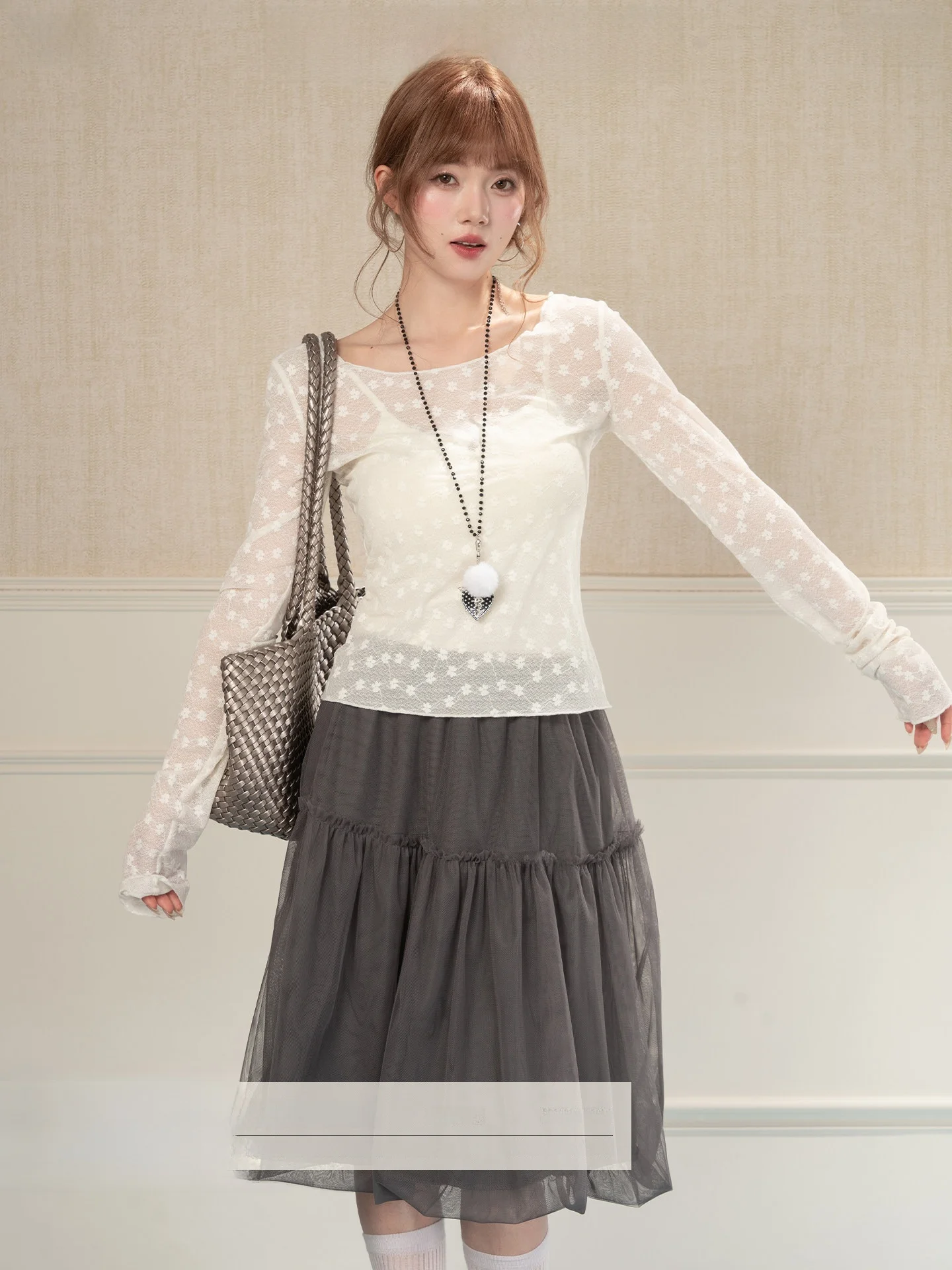 Новая женская приталенная футболка Heynew с кружевным цветочным принтом, длинным рукавом и круглым вырезом, для многослойных образов, весенняя коллекция, уникальный топ
Новая женская приталенная футболка Heynew с кружевным цветочным принтом, длинным рукавом и круглым вырезом, для многослойных образов, весенняя коллекция, уникальный топ