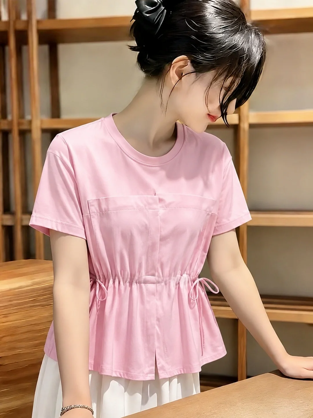 Sweet Fashionable Belted Waist round Neck Short Sleeve T-Shirt Lightweight Summer Anti-Aging Commute Slimming Small Shirt
Sweet Fashionable Belted Waist round Neck Short Sleeve T-Shirt Lightweight Summer Anti-Aging Commute Slimming Small Shirt