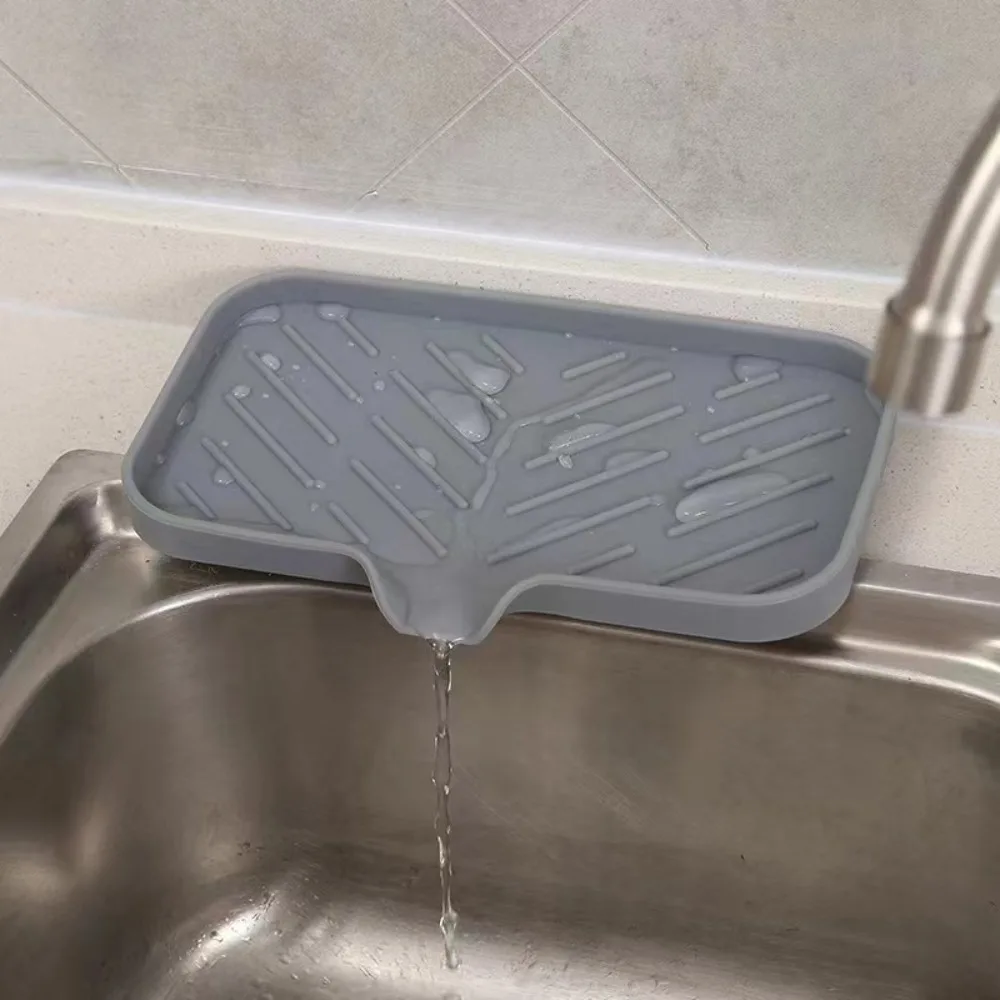 Silicone Does Not Accumulate Water, Creative Japanese Bathroom, Silicone Size, Drain Pad, Soap Box.
Silicone Does Not Accumulate Water, Creative Japanese Bathroom, Silicone Size, Drain Pad, Soap Box.