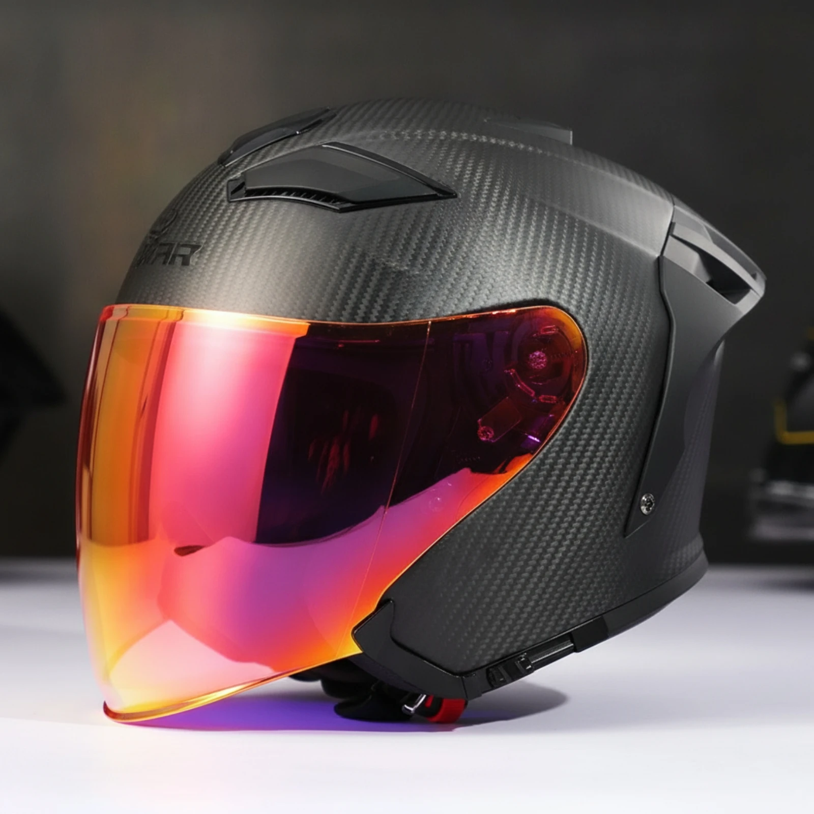 Helmet with Face Visor Lightweight Three-Quarter Helmet Double Visor Breathable for Motorcyclists, Motorcycle Riding, Commuting
Helmet with Face Visor Lightweight Three-Quarter Helmet Double Visor Breathable for Motorcyclists, Motorcycle Riding, Commuting