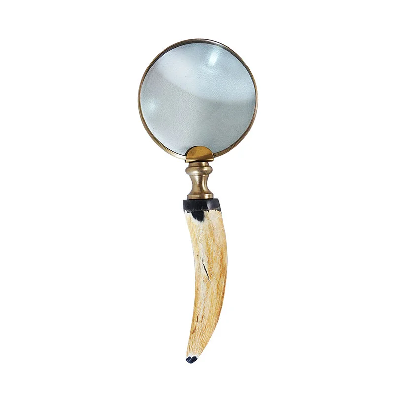 Handmade products vintage brass magnifying glass for the elderly, study supplies, decorative ornaments
Handmade products vintage brass magnifying glass for the elderly, study supplies, decorative ornaments