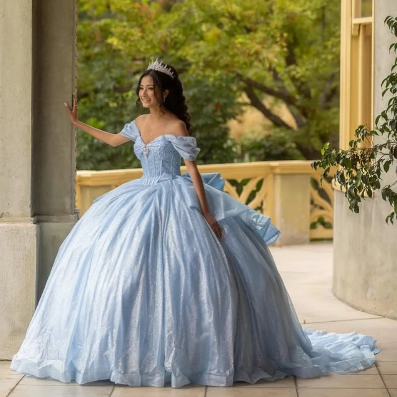 Light Blue Quinceanera Dresses off-shoulder Crystal Decal Beadwork Long tail Big Bow Vestido De 15 Quinceanera Customize
Light Blue Quinceanera Dresses off-shoulder Crystal Decal Beadwork Long tail Big Bow Vestido De 15 Quinceanera Customize
