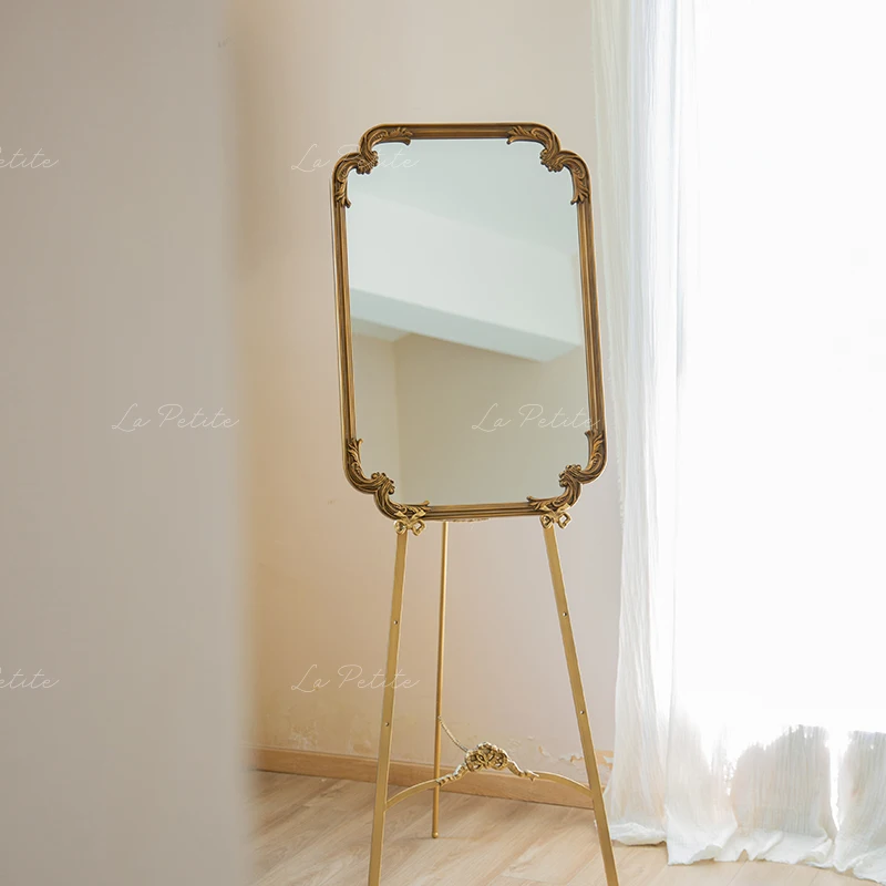 Ancient painting rack, mirror storage, retro display rack, home living room, bedroom, study ornament
Ancient painting rack, mirror storage, retro display rack, home living room, bedroom, study ornament