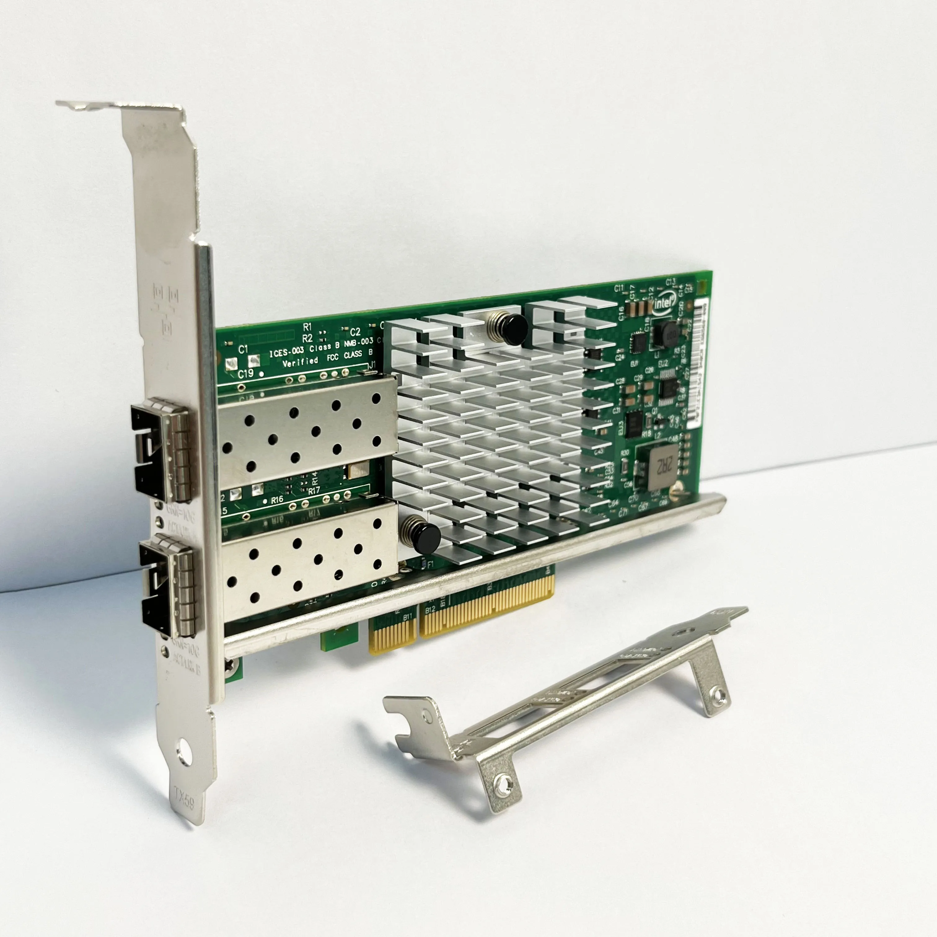 X520-DA2 Intel 10Gb SFP+ PCI-E Network Card NIC, with Intel 82599ES Chip, Dual SFP+ Port, PCI Express X8, Ethernet
X520-DA2 Intel 10Gb SFP+ PCI-E Network Card NIC, with Intel 82599ES Chip, Dual SFP+ Port, PCI Express X8, Ethernet