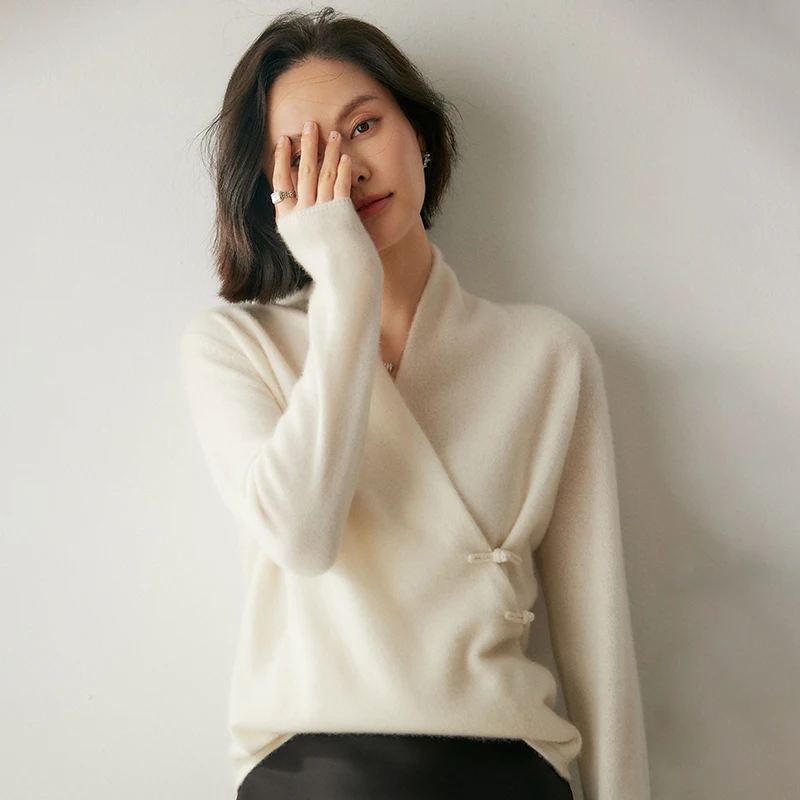 Women's 100% Cashmere New Chinese Style Sweater with Frog Buttons V-Neck Long Sleeve Pullovers Autumn Winter Cashmere Knitwear
Women's 100% Cashmere New Chinese Style Sweater with Frog Buttons V-Neck Long Sleeve Pullovers Autumn Winter Cashmere Knitwear