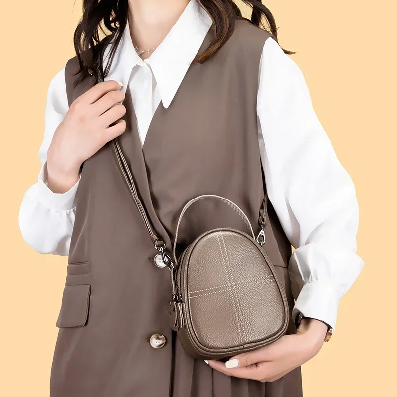 Genuine Leather Women's Shoulder Bag Mini Mobile Phone Coin Purse Handbag Fashionable High-End Texture Crossbody Bag
Genuine Leather Women's Shoulder Bag Mini Mobile Phone Coin Purse Handbag Fashionable High-End Texture Crossbody Bag