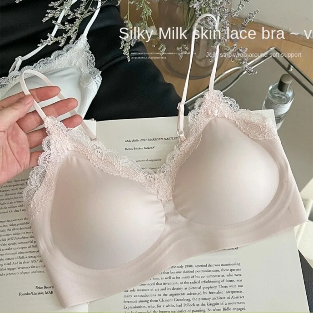 Traceless Wireless Deep V Bra Close-fitting Shockproof Lace Brassiere for Women Lingerie Beautiful Back Push Up Underwear Sport
Traceless Wireless Deep V Bra Close-fitting Shockproof Lace Brassiere for Women Lingerie Beautiful Back Push Up Underwear Sport