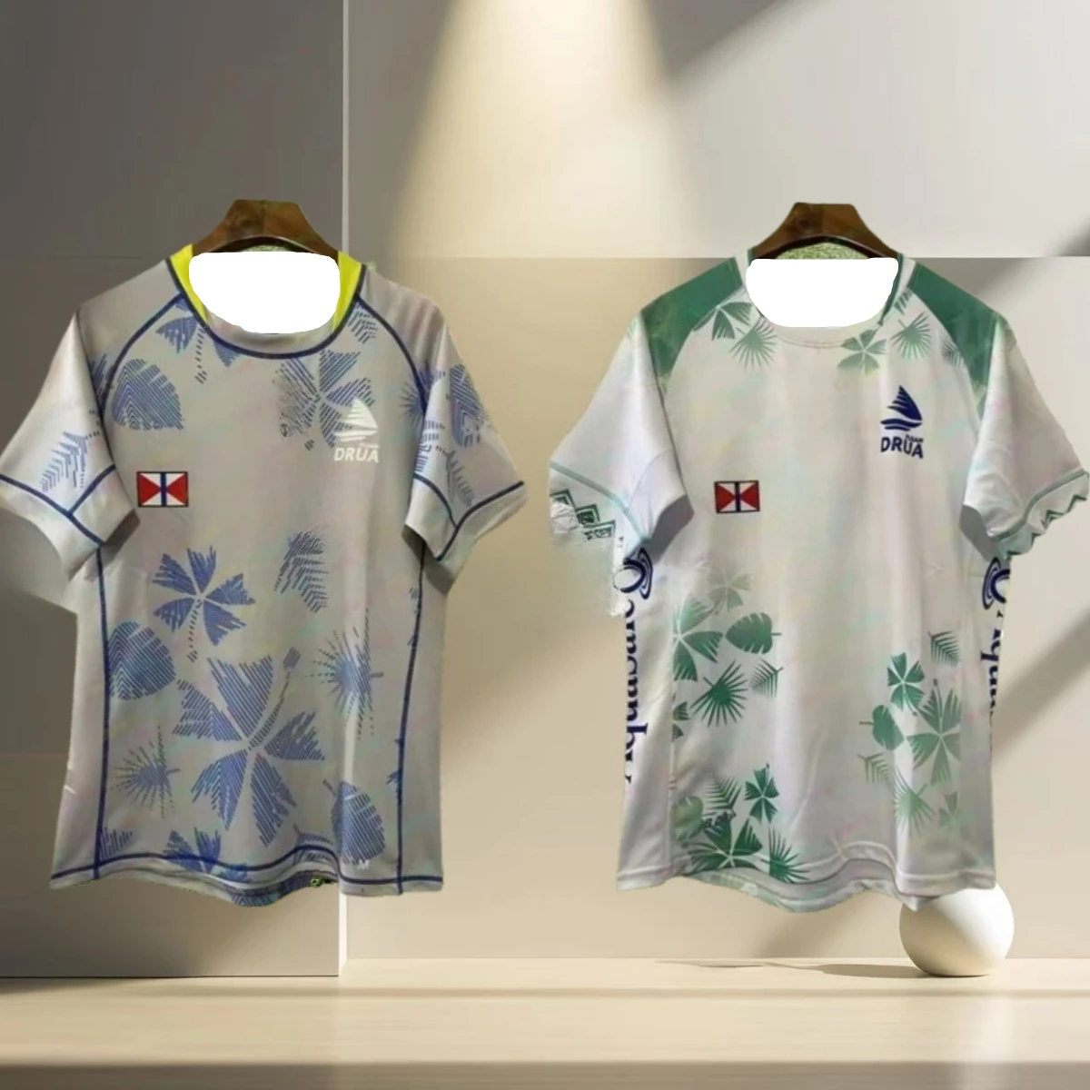 Men's Short-sleeved Sweatshirts, Summer Sportswear for Both Men and Women, and Round-neck Casual T-shirts in 2025
Men's Short-sleeved Sweatshirts, Summer Sportswear for Both Men and Women, and Round-neck Casual T-shirts in 2025