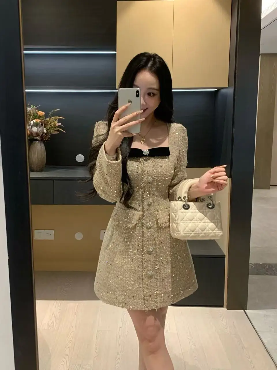 Warm Woolen Knitted Dress XINYI Winter Fashion Slimming Waist Design Square Collar Style Casual Leisure Women's Dress
Warm Woolen Knitted Dress XINYI Winter Fashion Slimming Waist Design Square Collar Style Casual Leisure Women's Dress