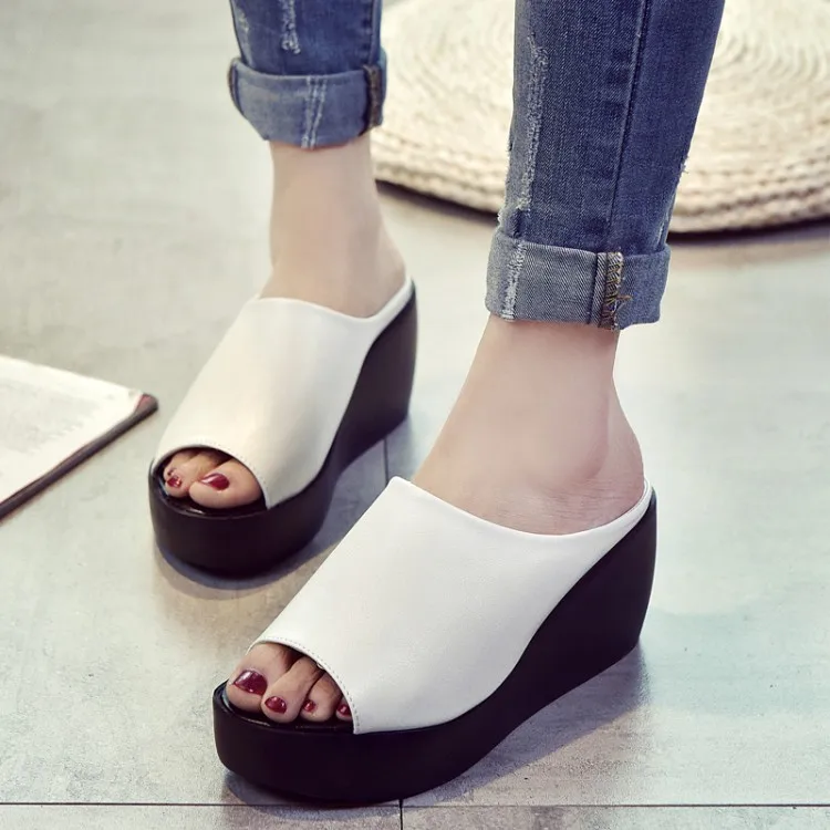 Thick Heel Sandals Women Summer Outdoor Wear Leather Black White Platform High Heel Fish Mouth Slippers Anti-Slip One-Strap S...
Thick Heel Sandals Women Summer Outdoor Wear Leather Black White Platform High Heel Fish Mouth Slippers Anti-Slip One-Strap S...