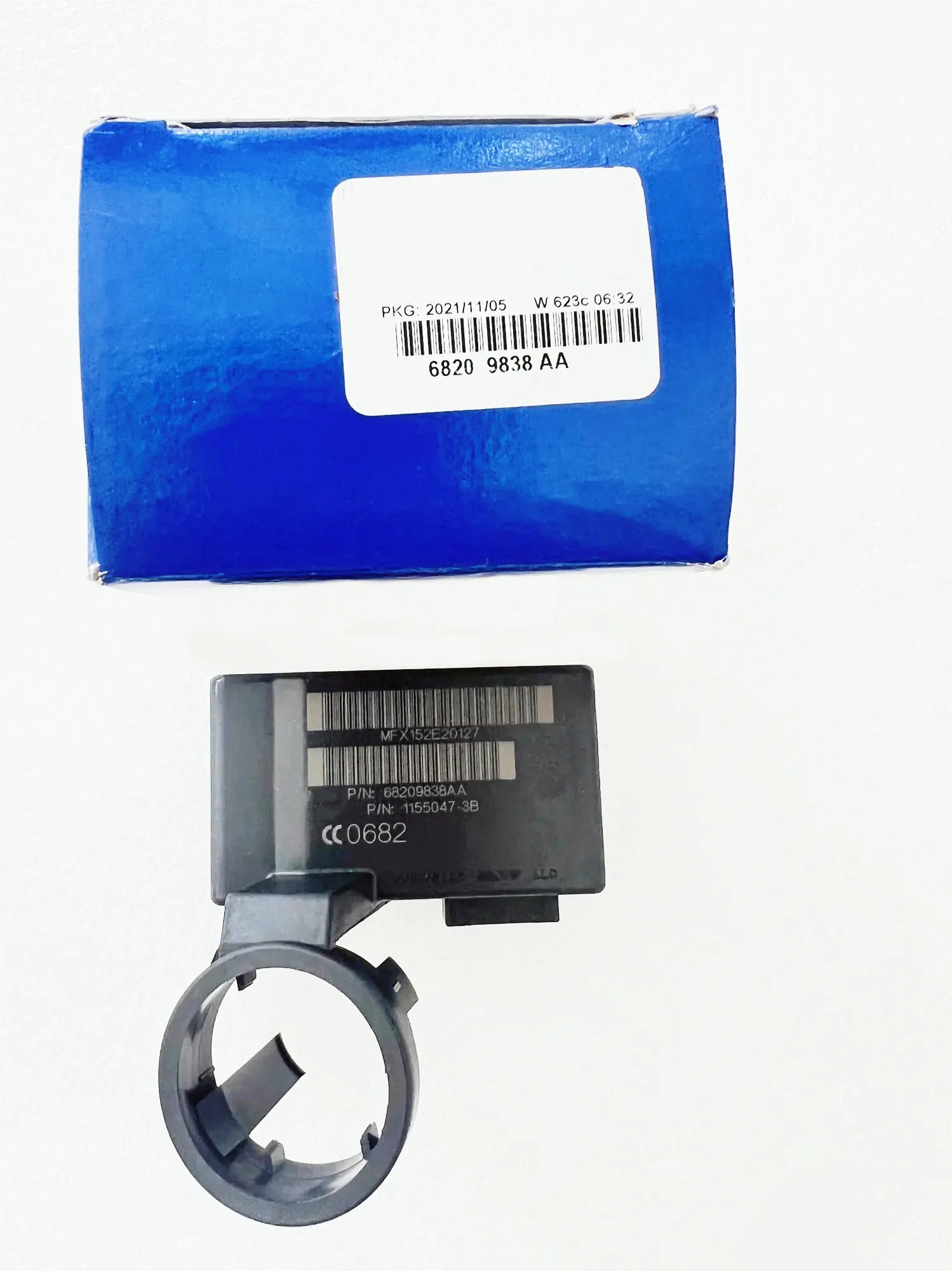 Keyless Entry Receiver (Anti-theft module) 68140641AB, 68140641AF,68209838AA, Suitable For: Wrangler, Dodge Nitro, Freedom, 200
Keyless Entry Receiver (Anti-theft module) 68140641AB, 68140641AF,68209838AA, Suitable For: Wrangler, Dodge Nitro, Freedom, 200