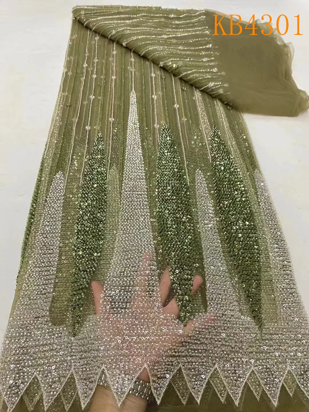 African Lace Fabrics Beads Bridal Lace French Net Sequins Beads Nigerian Embroidered Fabric For Wedding Party Dress KB4301
African Lace Fabrics Beads Bridal Lace French Net Sequins Beads Nigerian Embroidered Fabric For Wedding Party Dress KB4301