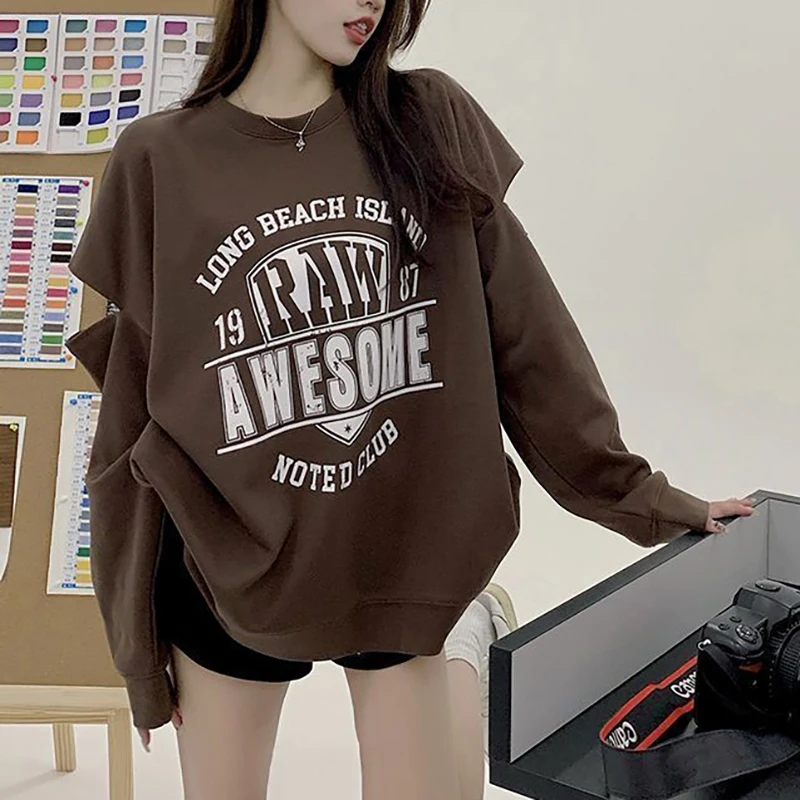 Fashion O-Neck Printed Letter Hollow Out Sweatshirts Female Clothing 2025 Spring New Loose Korean Tops Casual Sweatshirts
Fashion O-Neck Printed Letter Hollow Out Sweatshirts Female Clothing 2025 Spring New Loose Korean Tops Casual Sweatshirts
