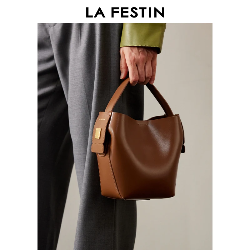 LA FESTIN Original Ladies Leather Bag New 2023 Women Handbag Fashion Design Crossbody Shoulder Bag Women's bag Luxury Products 
LA FESTIN Original Ladies Leather Bag New 2023 Women Handbag Fashion Design Crossbody Shoulder Bag Women's bag Luxury Products