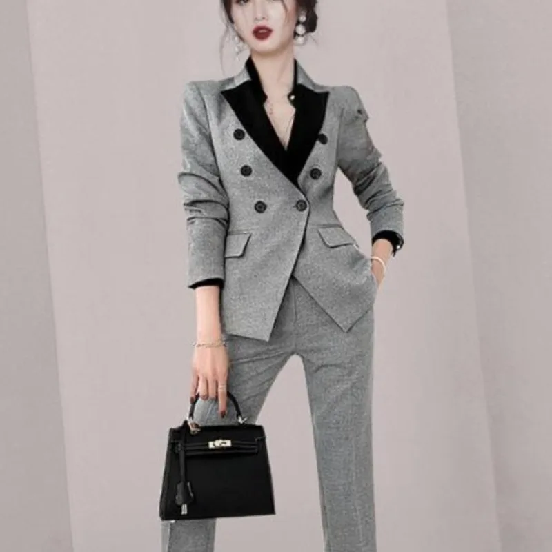 Women's Autumn Winter Fashion Elegant Suit Collar Contrast Button Pocket Style Commuting Long Sleeve Slim Fit Two Piece Suit
Women's Autumn Winter Fashion Elegant Suit Collar Contrast Button Pocket Style Commuting Long Sleeve Slim Fit Two Piece Suit