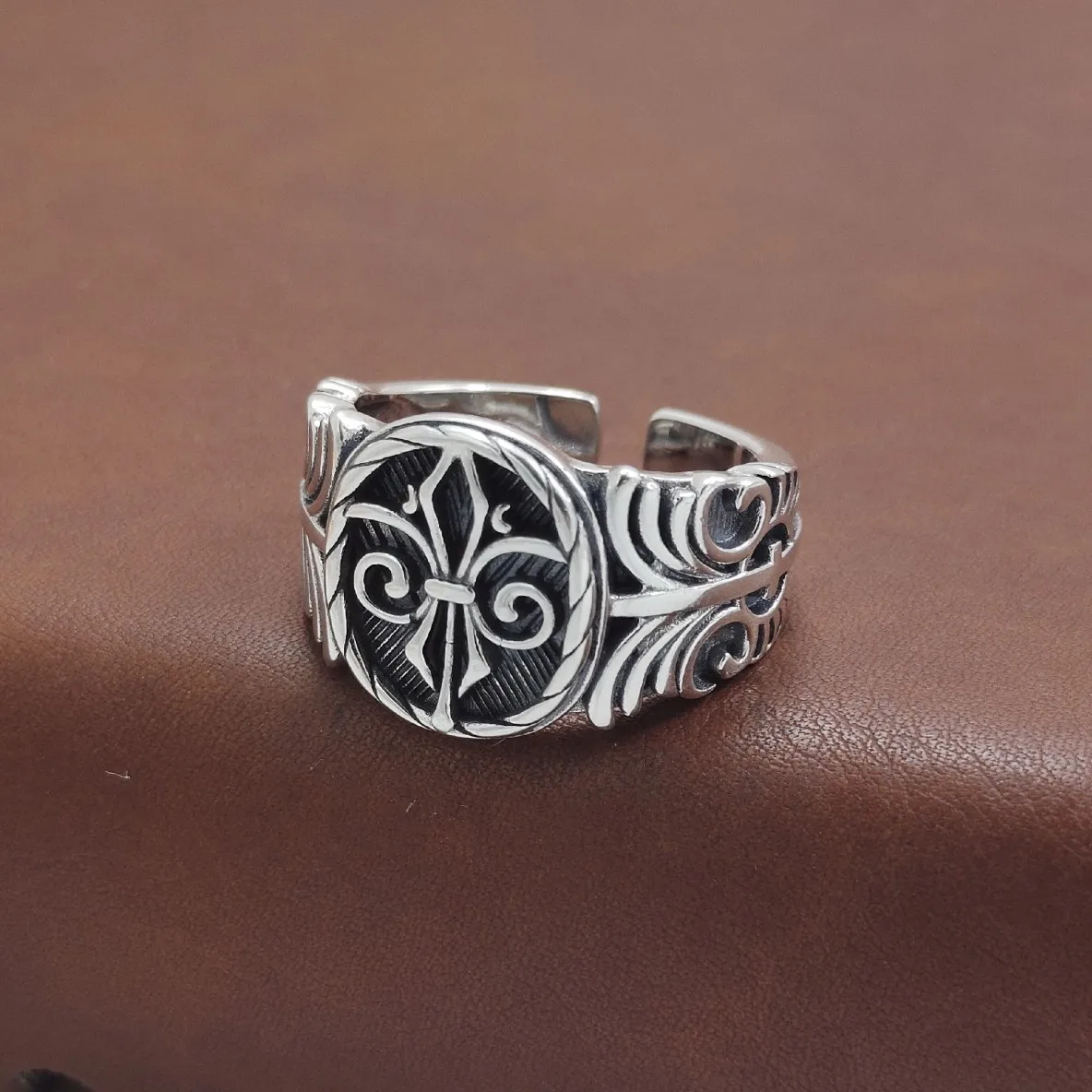 925 sterling silver anchor ring men's trendy niche style design seiko korean insstylishcasual navy style accessories ring
925 sterling silver anchor ring men's trendy niche style design seiko korean insstylishcasual navy style accessories ring