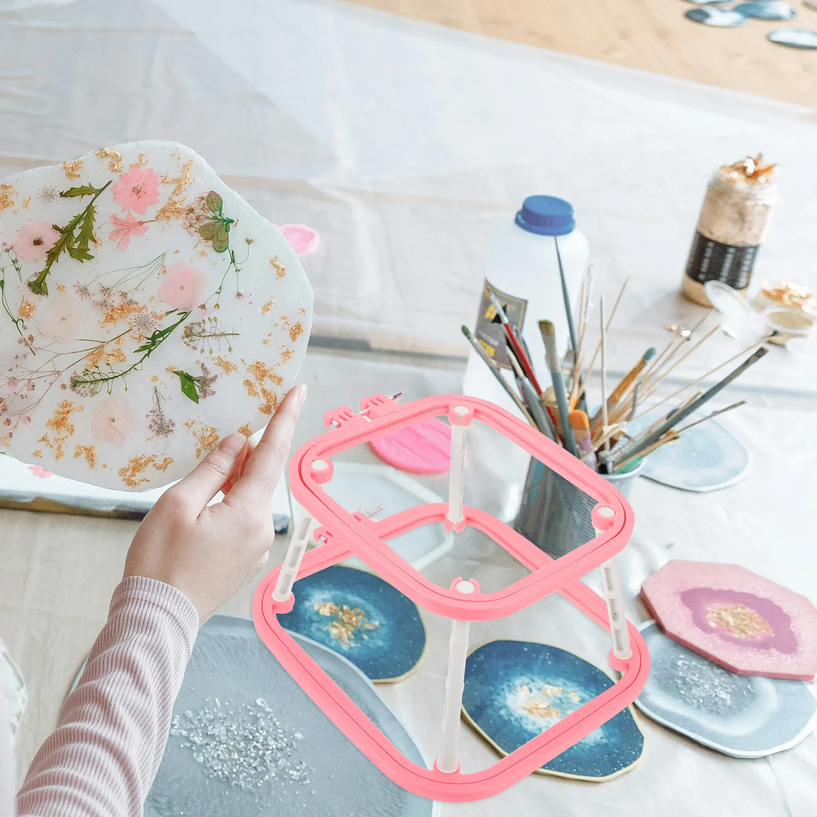 Adjustable Desktop Embroidery Stand for Needlework Cross Stitch Holder Frame Support Compact ABS Craft Hoop Stand
Adjustable Desktop Embroidery Stand for Needlework Cross Stitch Holder Frame Support Compact ABS Craft Hoop Stand