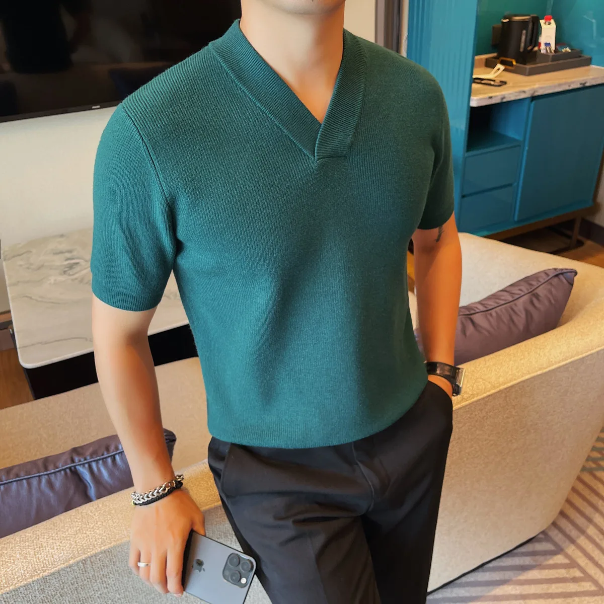 2025 New V-neck Thick Needle Short Sleeved Knitted Sweater for Men's Autumn Winter Versatile Casual Pullover Knitted Sweaters
2025 New V-neck Thick Needle Short Sleeved Knitted Sweater for Men's Autumn Winter Versatile Casual Pullover Knitted Sweaters