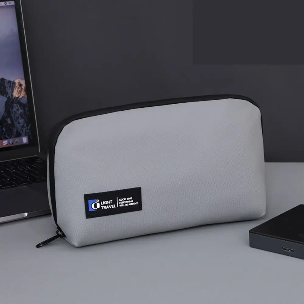 Waterproof Digital Product Storage Bag Multi-layer Shockproof Hard Storage Case Bag High-capacity Dust-proof
Waterproof Digital Product Storage Bag Multi-layer Shockproof Hard Storage Case Bag High-capacity Dust-proof