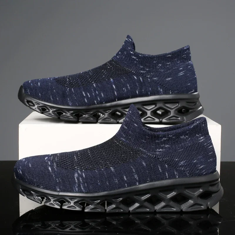 Men shoes Sneakers Male tenis Luxury shoes Mens casual Trainer Race Breathable fashion loafers running Shoes for men
Men shoes Sneakers Male tenis Luxury shoes Mens casual Trainer Race Breathable fashion loafers running Shoes for men