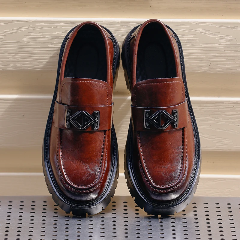 Men Loafers PU Thick Sole Professional Classic Trend Men Shoes Size 39-46
Men Loafers PU Thick Sole Professional Classic Trend Men Shoes Size 39-46